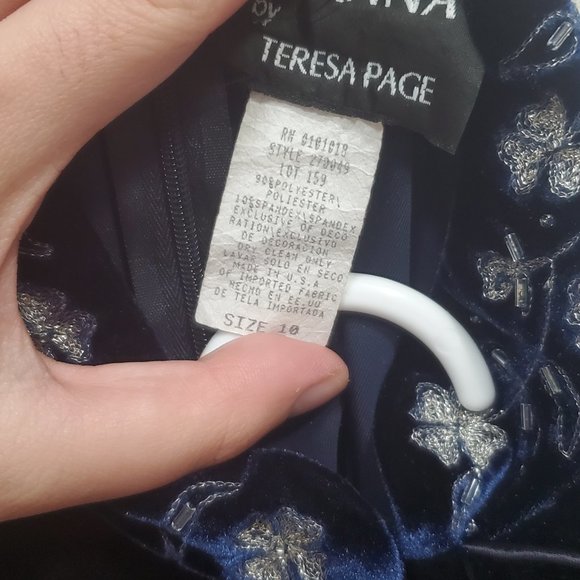 Velvet Mini Dress - Qipao Style - Picture 3 of 3